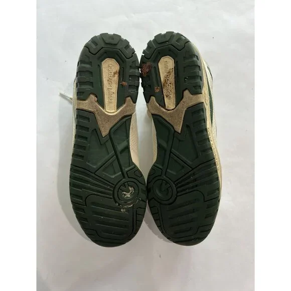 New Balance x Aime Leon Dore 550 Sneakers in White Green - Picture 8 of 9